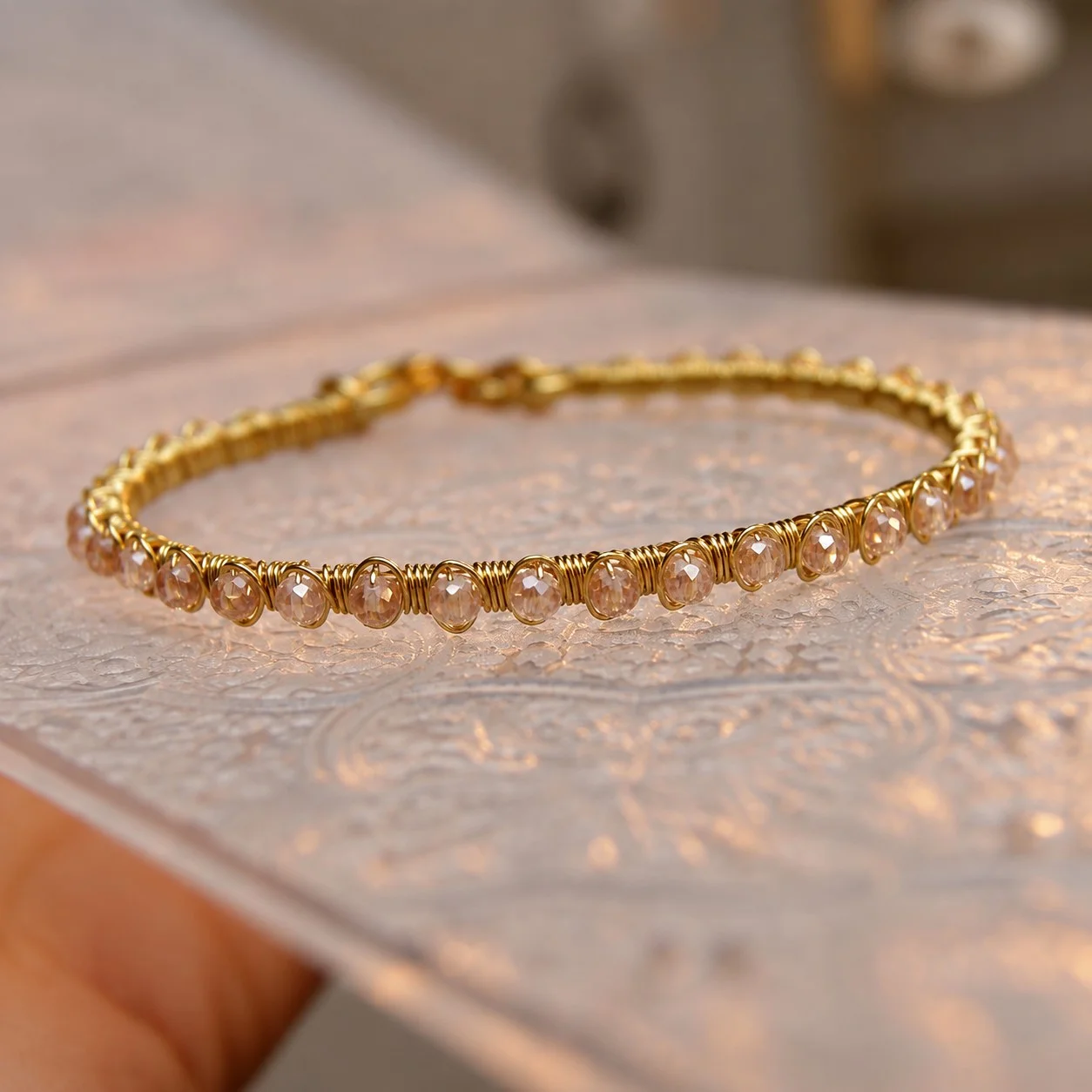 Mosiężna bransoletka - My precious - delikatny róż 3 mm
